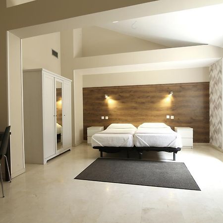 Suites You Mercury Мадрид Екстериор снимка