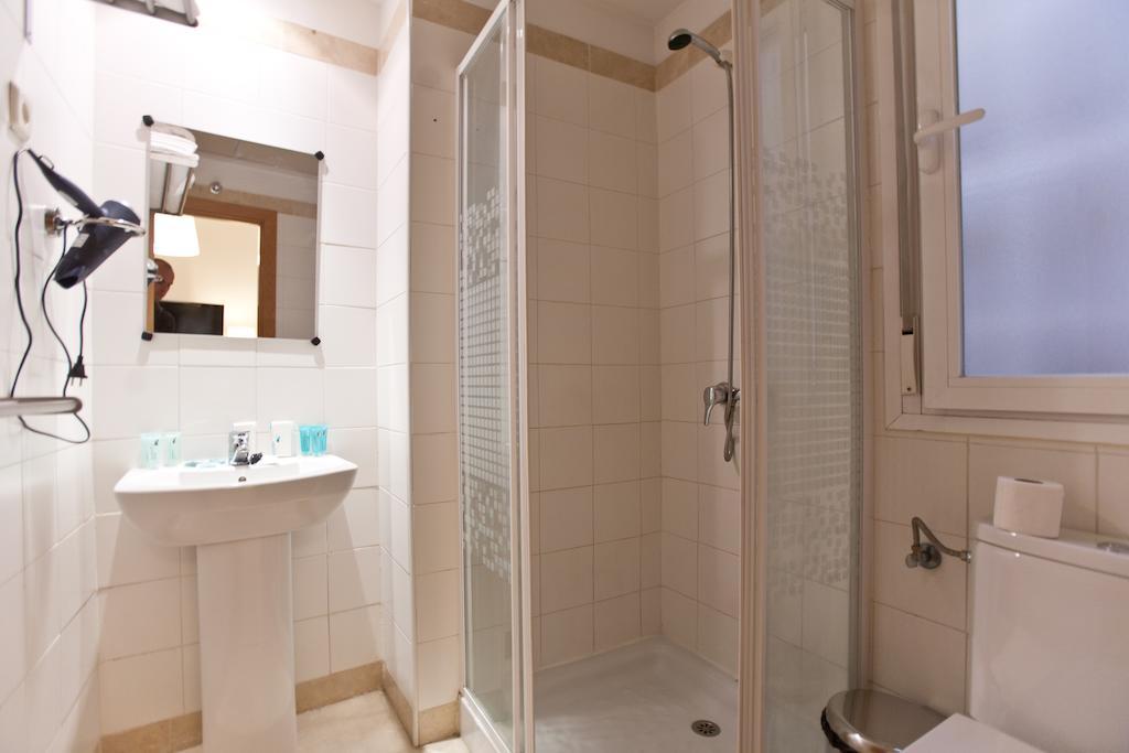 Suites You Mercury Мадрид Екстериор снимка